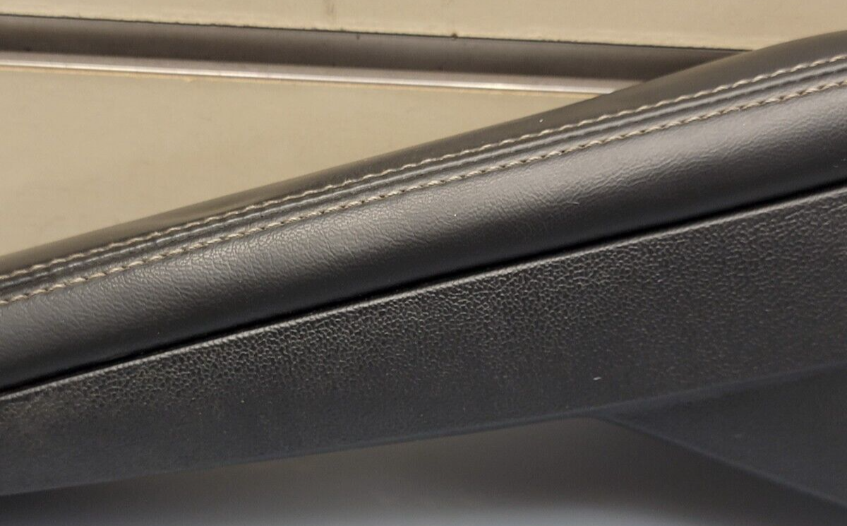 🔥11-20 CARAVAN TOWN & COUNTRY RIGHT PASSENGER SIDE FRONT SEAT ARMREST BLACK