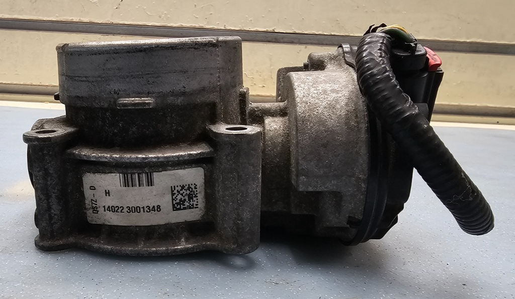 🔥2010-2015 Ford Explorer Mustang Focus Throttle Body Assembly OEM