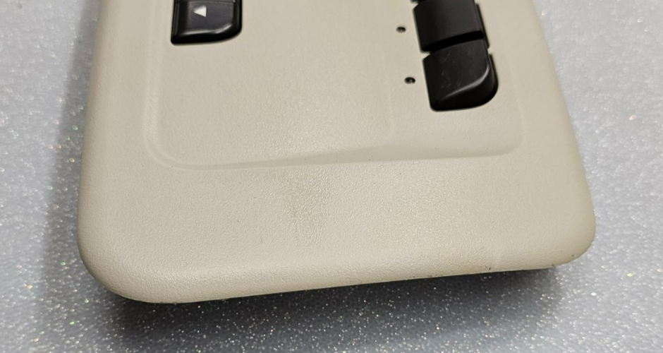 🔥07-13 SIERRA SILVERADO YUKON TAHOE Overhead Console Dome TAN