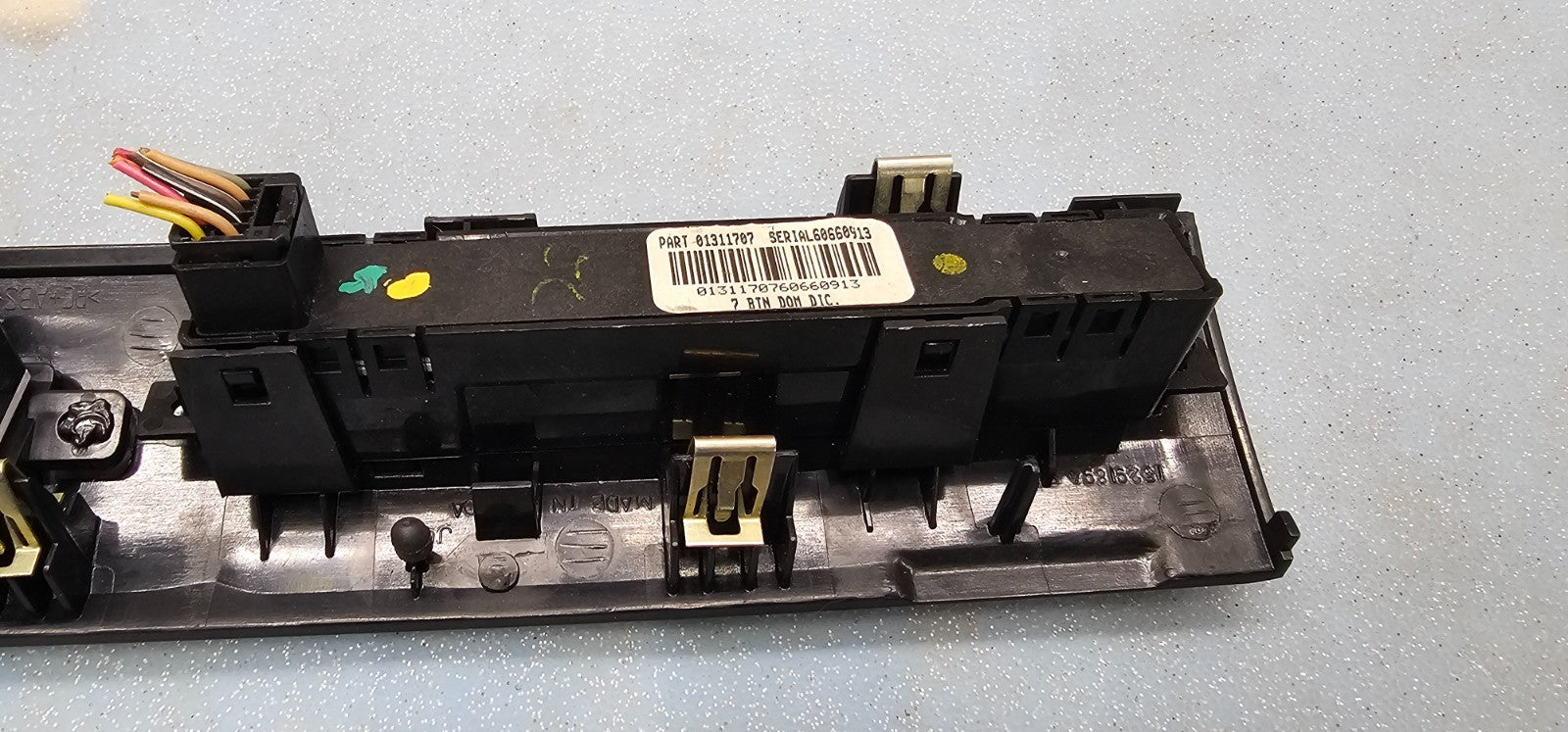 🔥06-24 EXPRESS SAVANA LACROSSE SIERRA TRIP HAZARD TCS FUEL CONTROL SWITCH BLACK