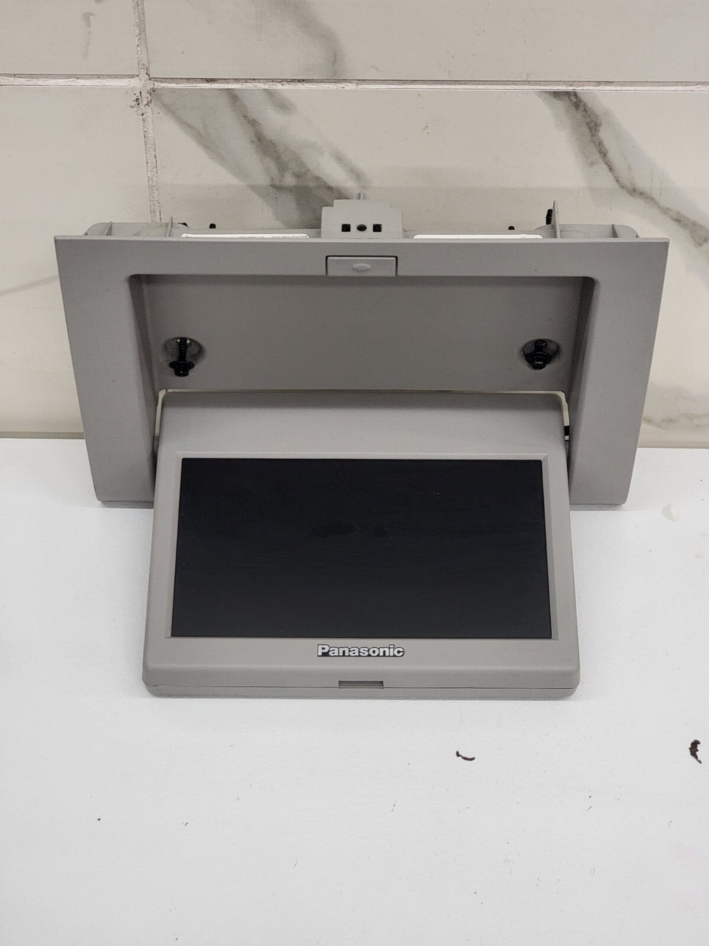 08- 17 GMC Acadia Rear Entertainment Display Genuine Titanium OEM 25888806 GRAY