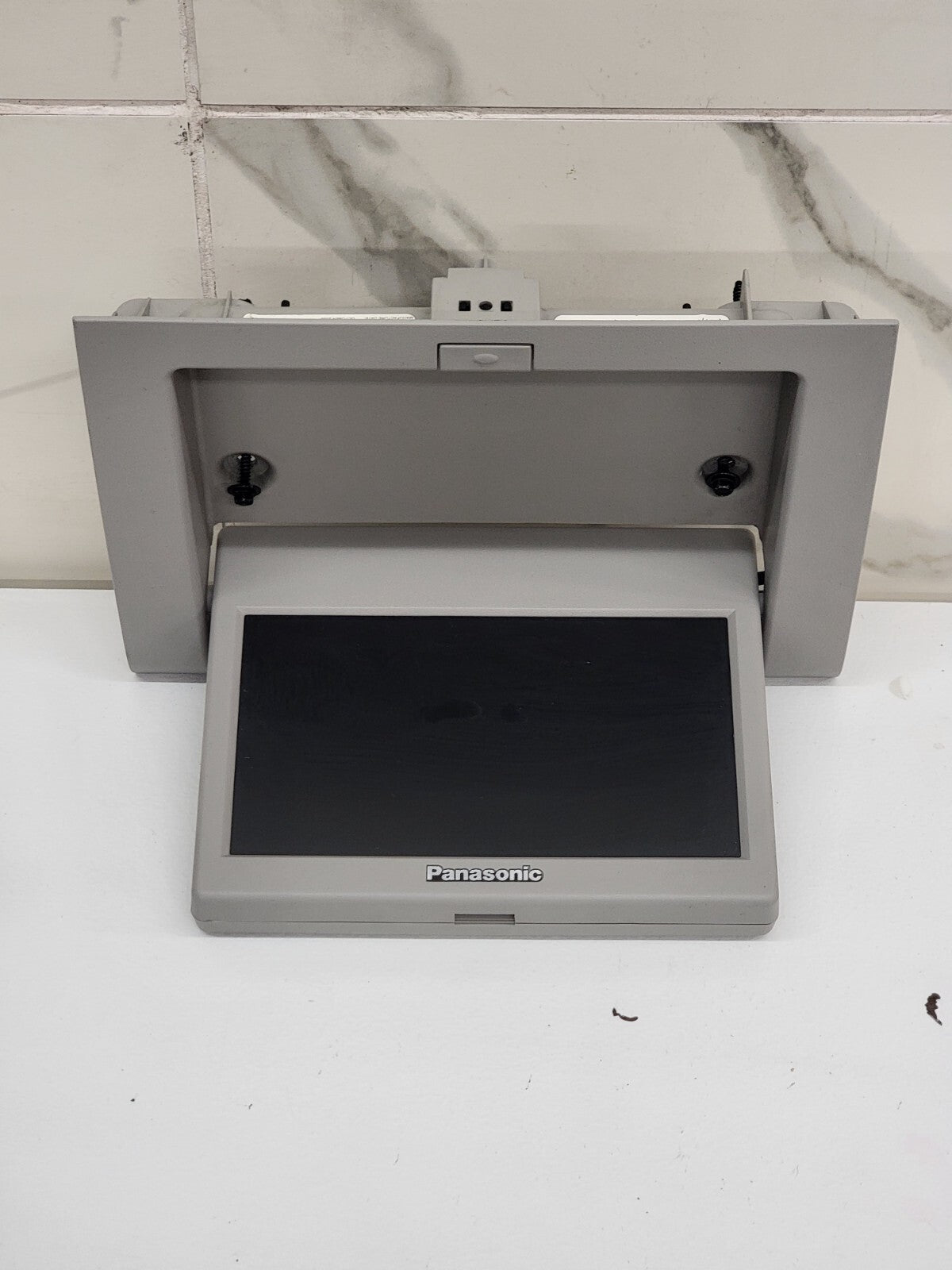08- 17 GMC Acadia Rear Entertainment Display Genuine Titanium OEM 25888806 GRAY