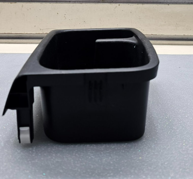 🔥02-05 Toyota Camry Storage Compartment Cubby Tray Bin Lower Instrument Panel