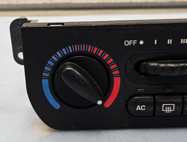 🔥00-02 Saturn S-Series Dash A/C HVAC Heater Climate Temperature Control Black