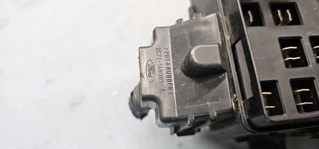 🔥03-04 Ford F250 Excursion Fuse Block Relay Box Junction Body Control Module