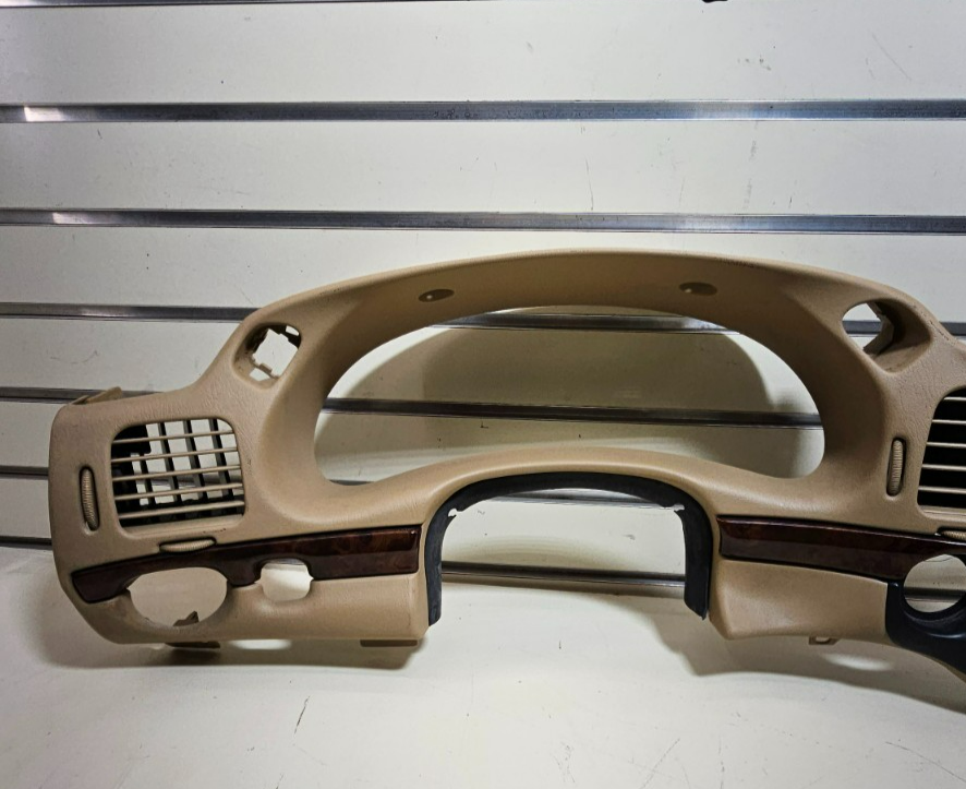🔥00-05 IMPALA Dash INSTRUMENT Cluster Bezel Radio Speedo Gauge Trim Tan