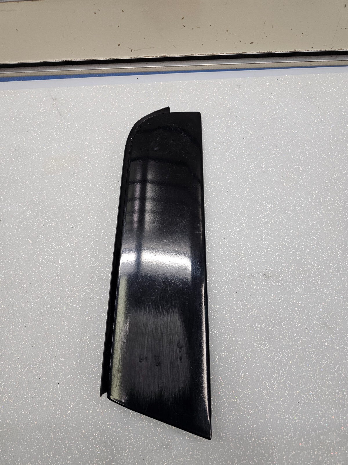 🔥2004-2008 Nissan Maxima Passenger Side Rear Door Sash Cover Trim Panel OEM