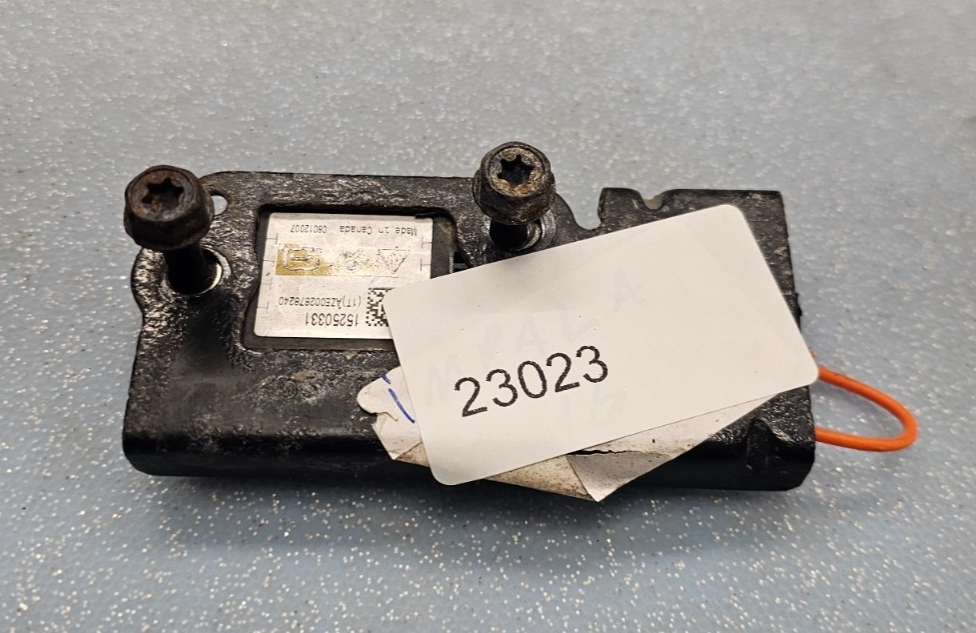 🔥06-16 impala 06-07 Monte Carlo  Inflator Restraint Front End Sensor black