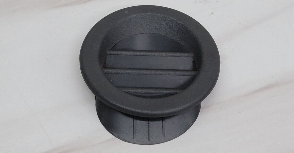 🔥00-06 GMC YUKON AIR VENT TRIM DEFROST PASSENGER OEM Black VT52