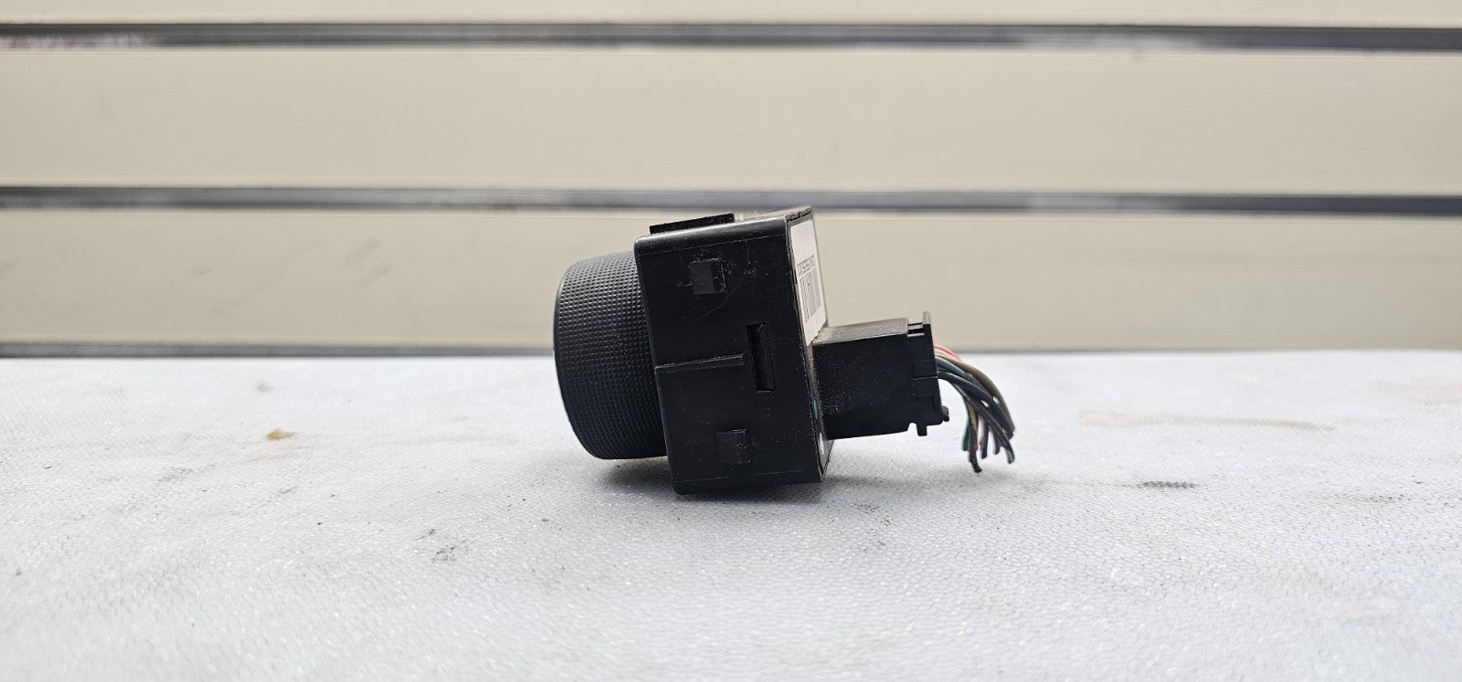 🔥07-14 Silverado Sierra Headlight Head Lamp Transfer Case Control Switch Black