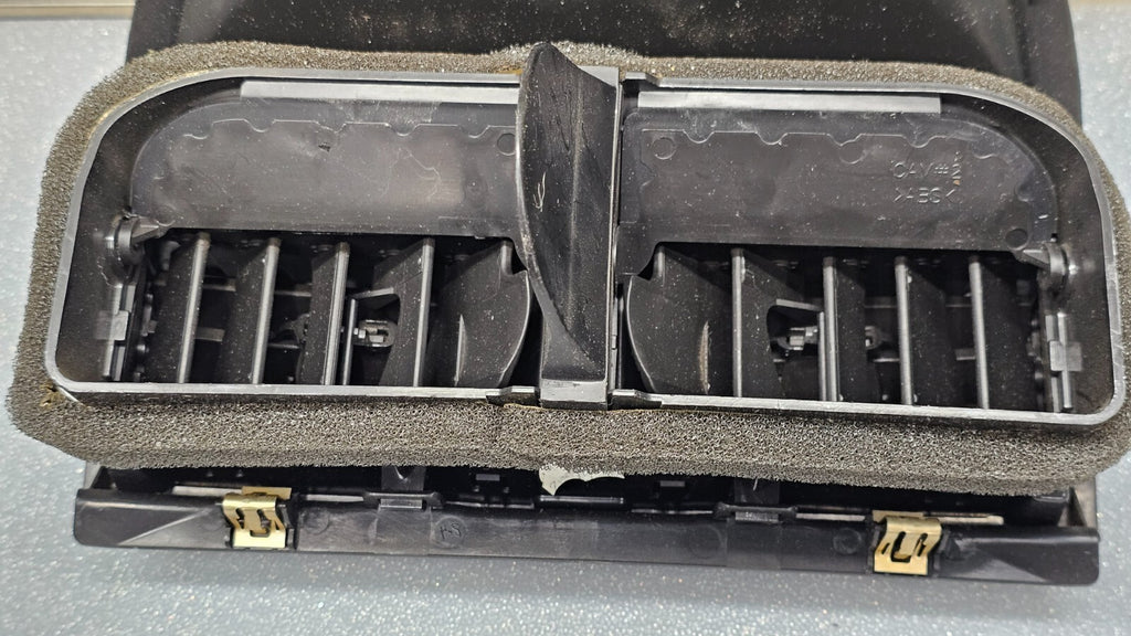 🔥07-09 Saturn Aura Dash Air Vent Grille Heater Conditioning  BLACK