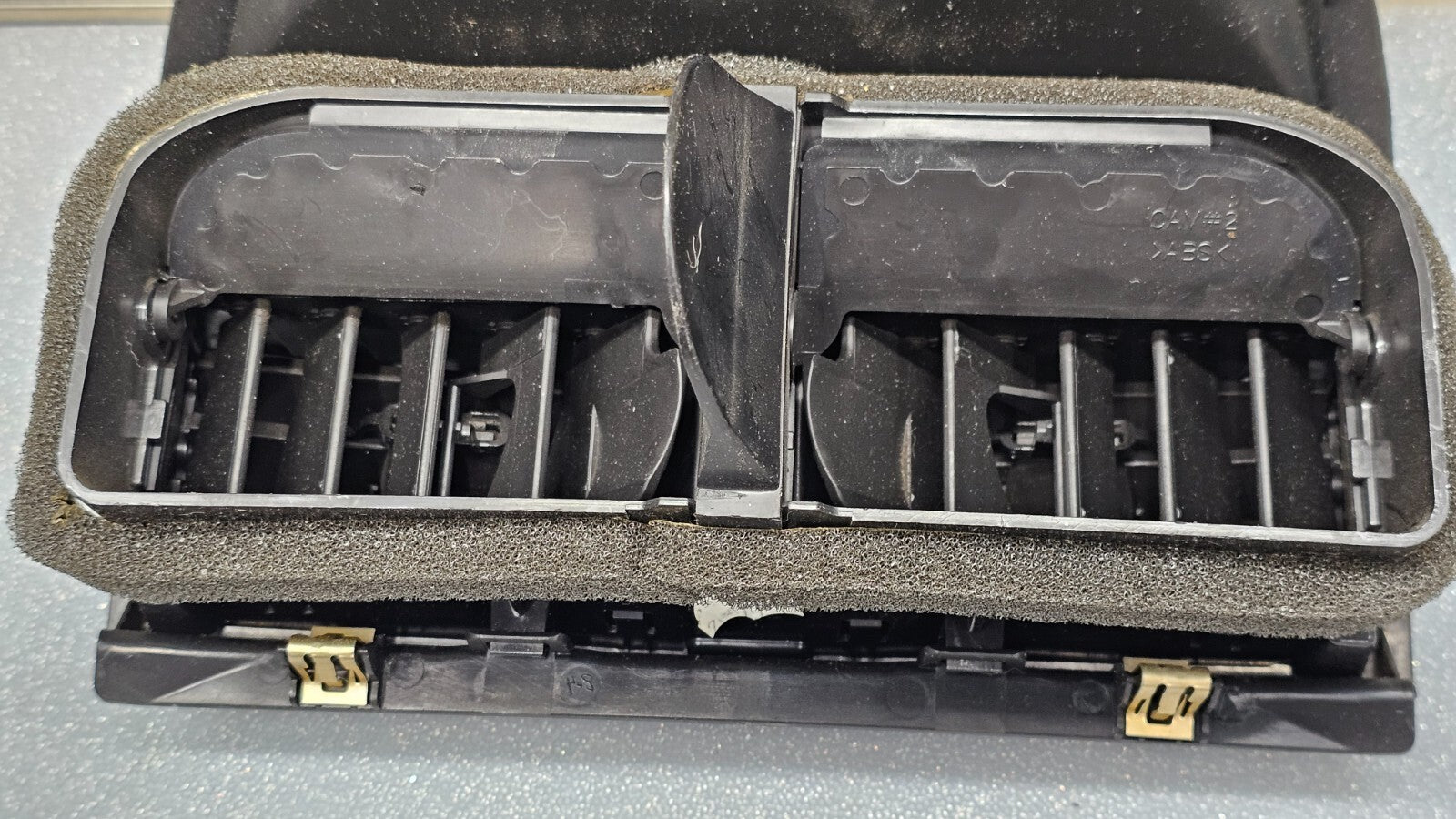 🔥07-09 Saturn Aura Dash Air Vent Grille Heater Conditioning  BLACK