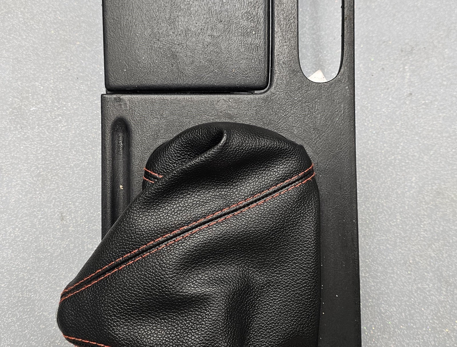 🔥98-02 Accord USDM Center Console Gear Selector Shifter Shift Panel Bezel Black