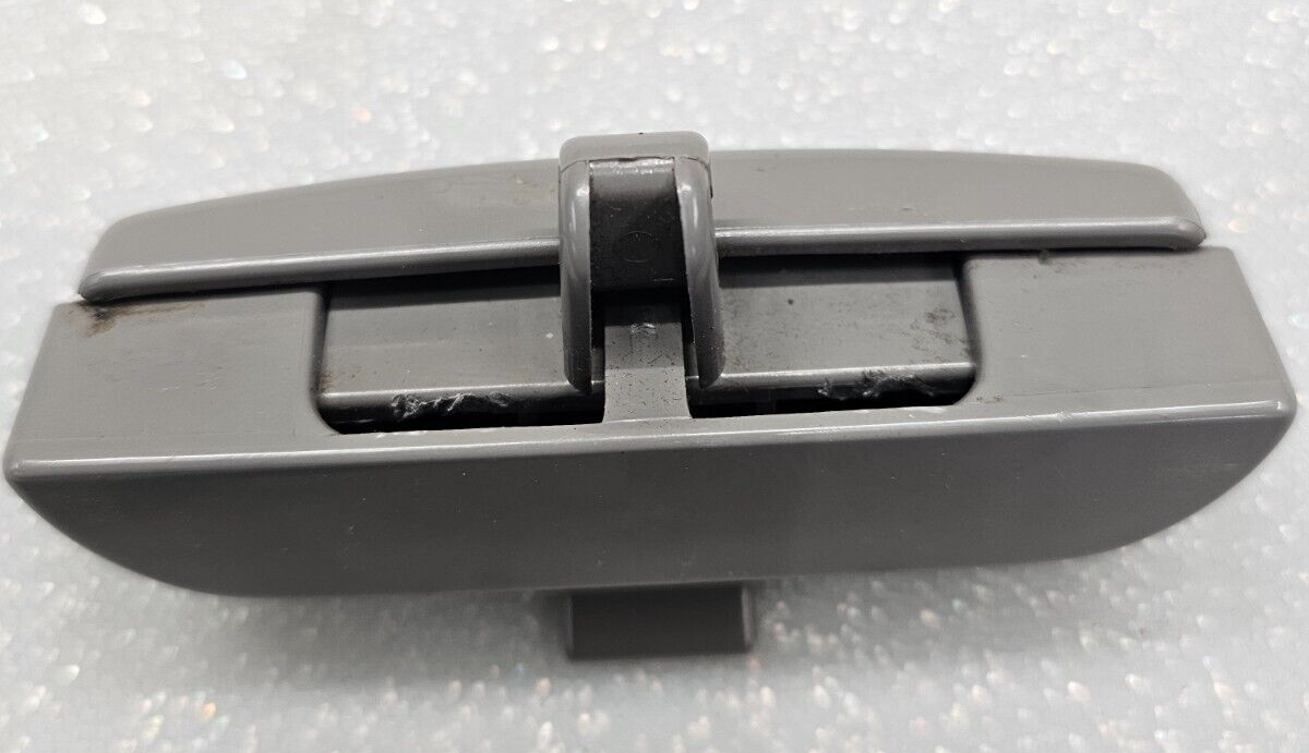 02-08TOYOTA CAMRY SOLARA LEXUS ES330 FRONT CENTER CONSOLE LID ARMREST LATCH GRAY