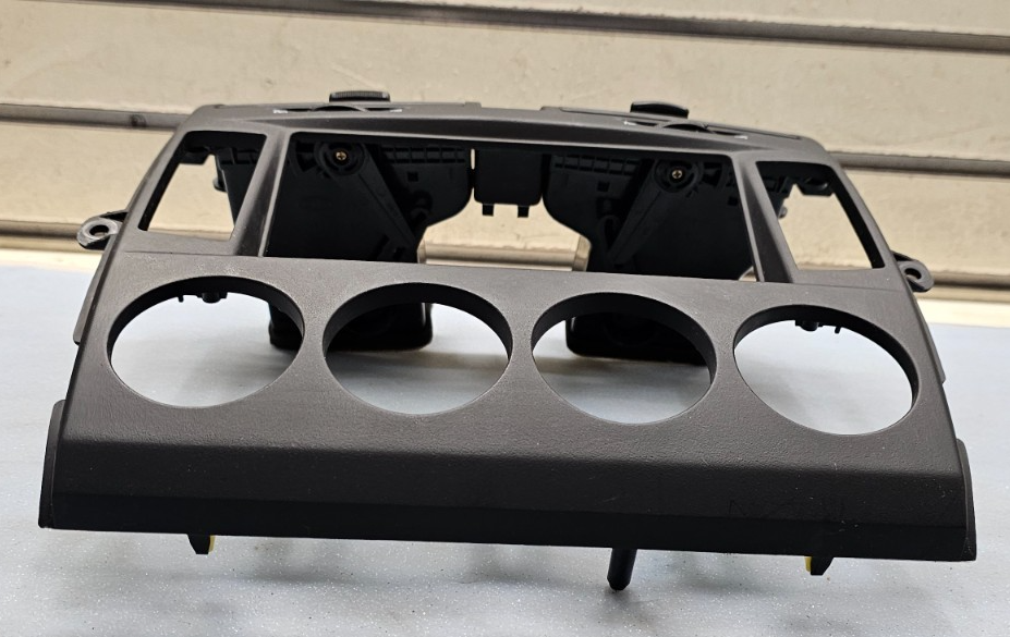 🔥02-05 Kia Sedona Climate Control AM FM Radio Stereo Display Audio Bezel Black