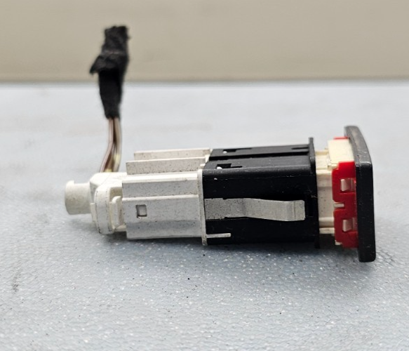 🔥11-15 VW JETTA TDI MK6 Genuine FLasher Hazard Emergency Warning Light Switch