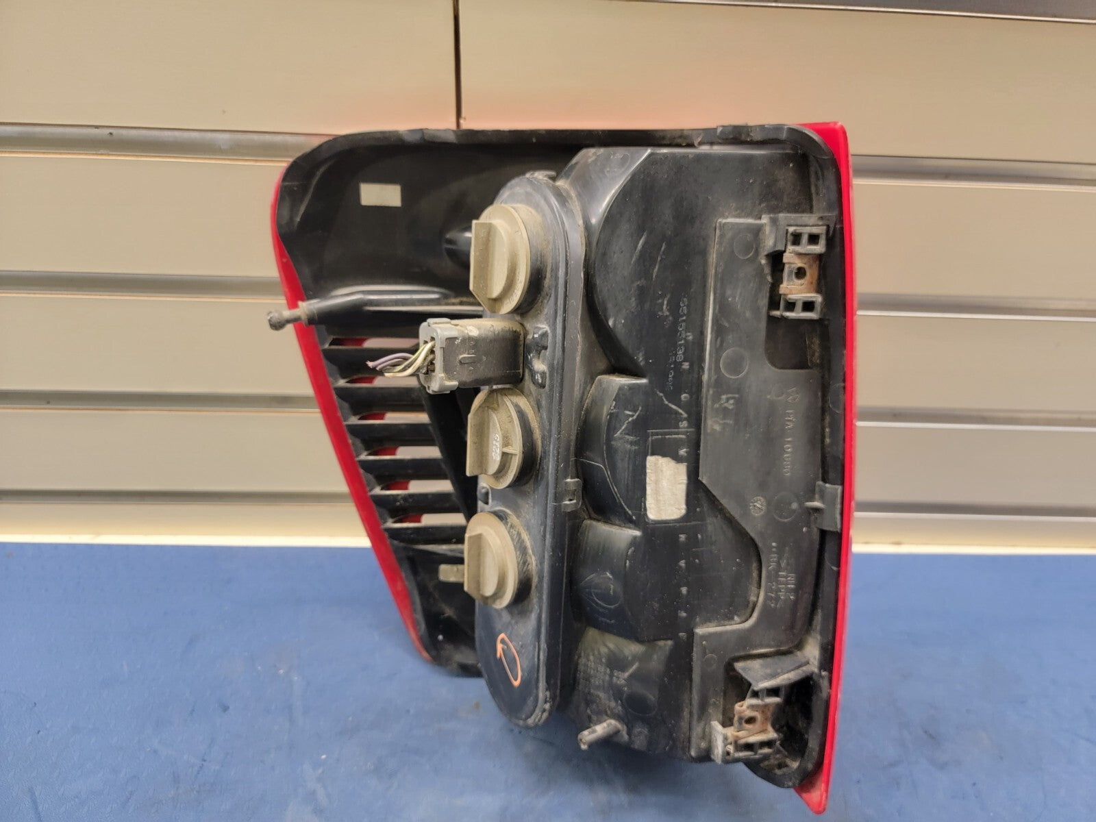🔥1999-2004 Jeep GRAND Cherokee Rear PASSENGER Side Tail Light Light OEM