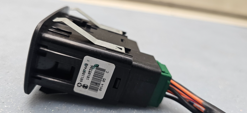 🔥12-20 GRAND CARAVAN TOWN COUNTRY REAR LEFT DRIVER QUARTER WINDOW SWITCH BLACK