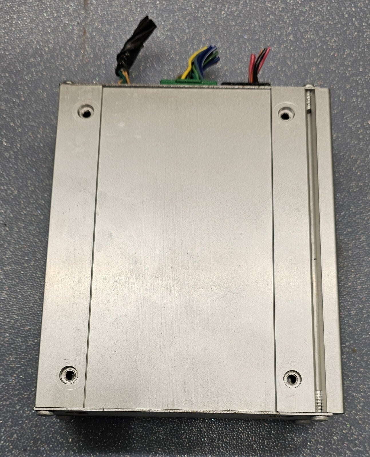 🔥08-10 Chevy MALIBU 07-09 Saturn Aura Audio Equipment Radio Amplifier Assembly