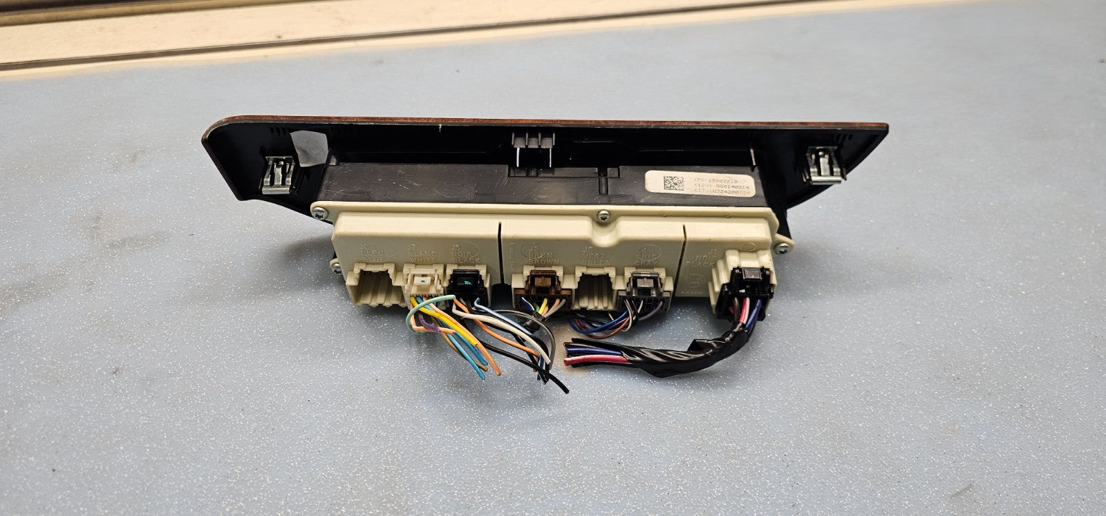07-13 Sierra Silverado Front Right Passenger Power Window Door Switch Wood WS19