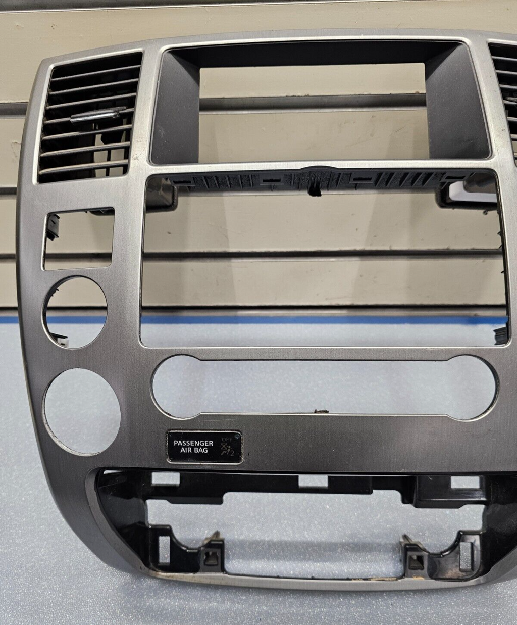 🔥08-15 Armada QX56 Dash FM Radio Climate Bezel Stereo Display Trim Panel Silver