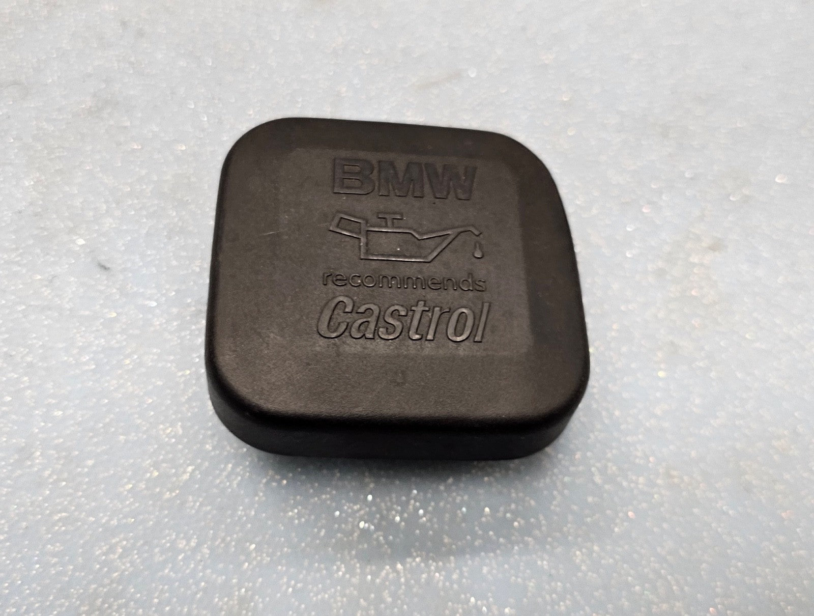 🔥90-10 BMW E36 E46 328 E39 528 E53 X5 Engine Oil Filler Cap Lid Castrol OEM