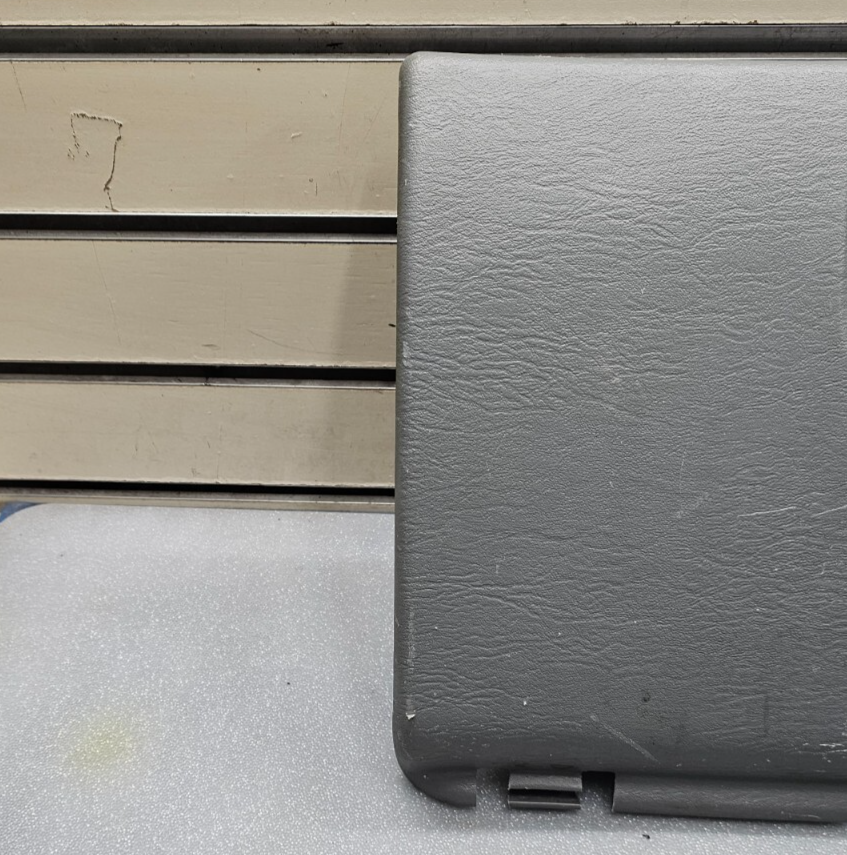 🔥01-10 PT CRUISER Dash Glove Box compartment Instrument Panel Assembly Gray