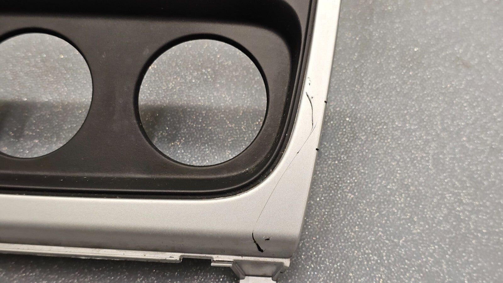 10-12 Caliber Center AM FM Radio Stereo Climate Control Bezel Panel SILVER/BLACK