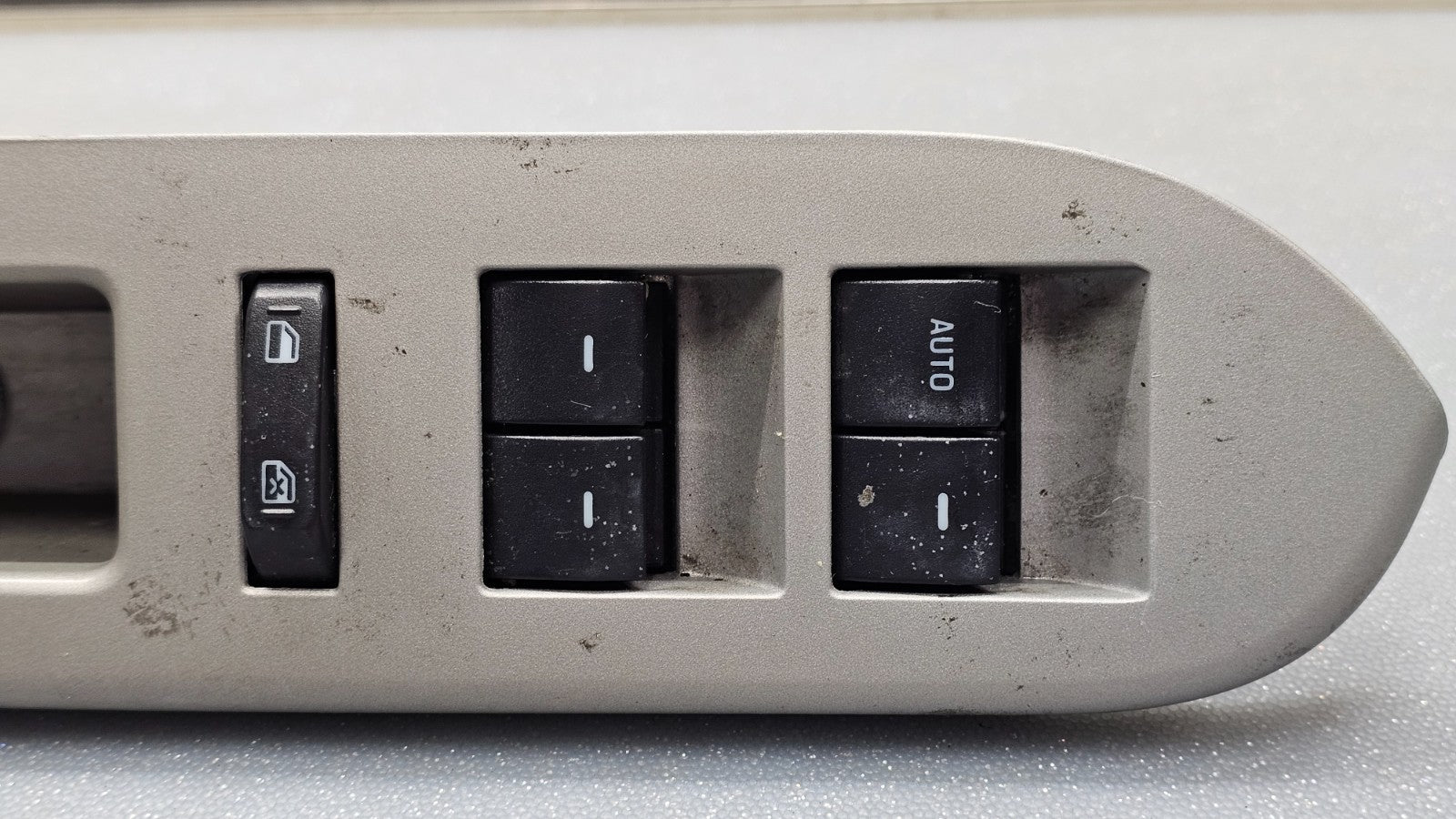 🔥08-12 Escape Focus Left Driver Door Master Power Window Switch Assembly Silver