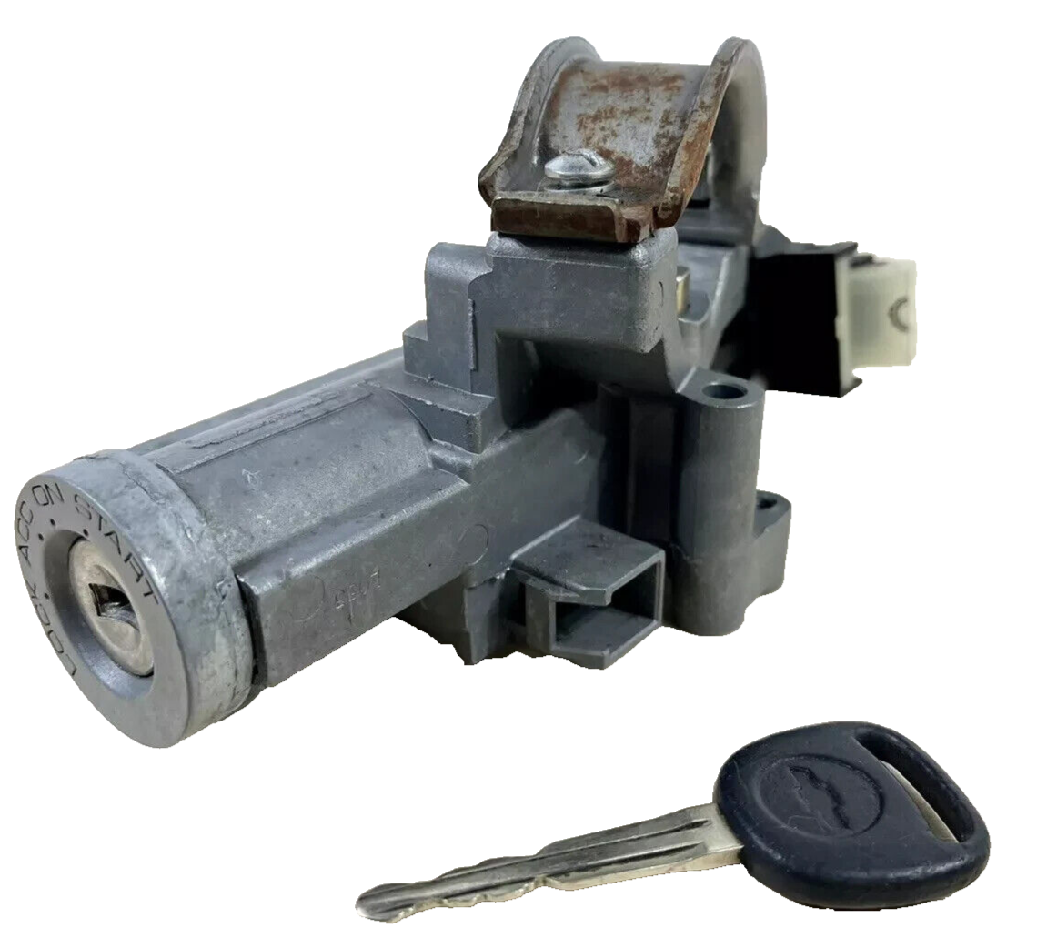🔥04-12 Chevy Colorado Canyon Ignition Switch Housing Starter Lock Cylinder Key
