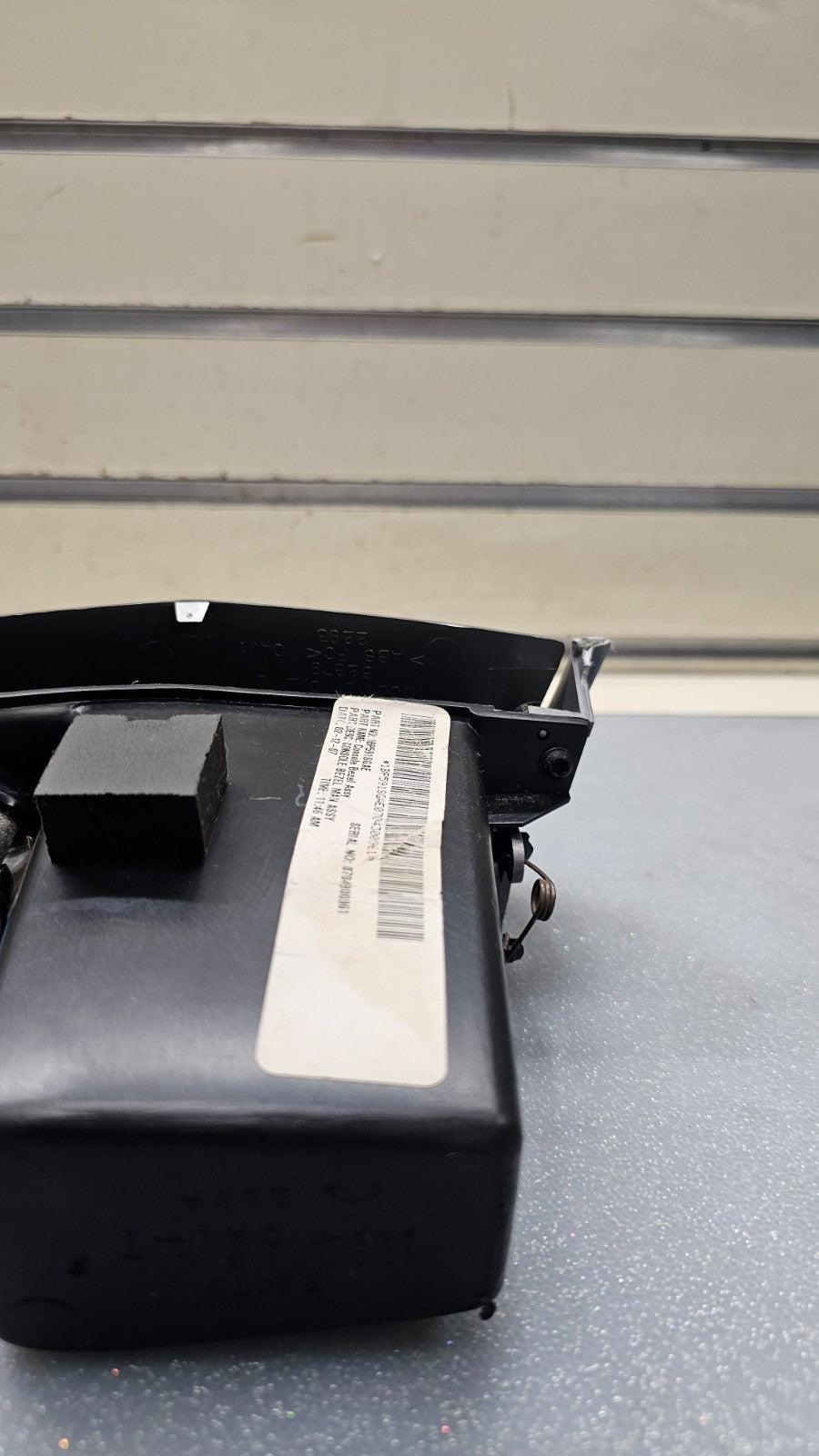🔥07-10 Sebring Dash Center Console Storage Compartment Trim Bezel Silver