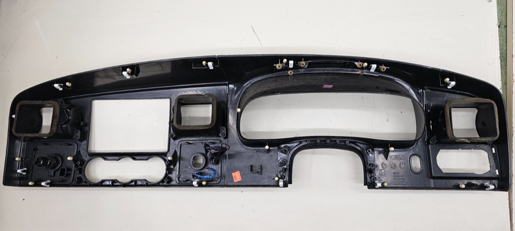 🔥05-07 Ford F250 Dash Instrument Cluster Speedometer Bezel Trim Panel Black C23