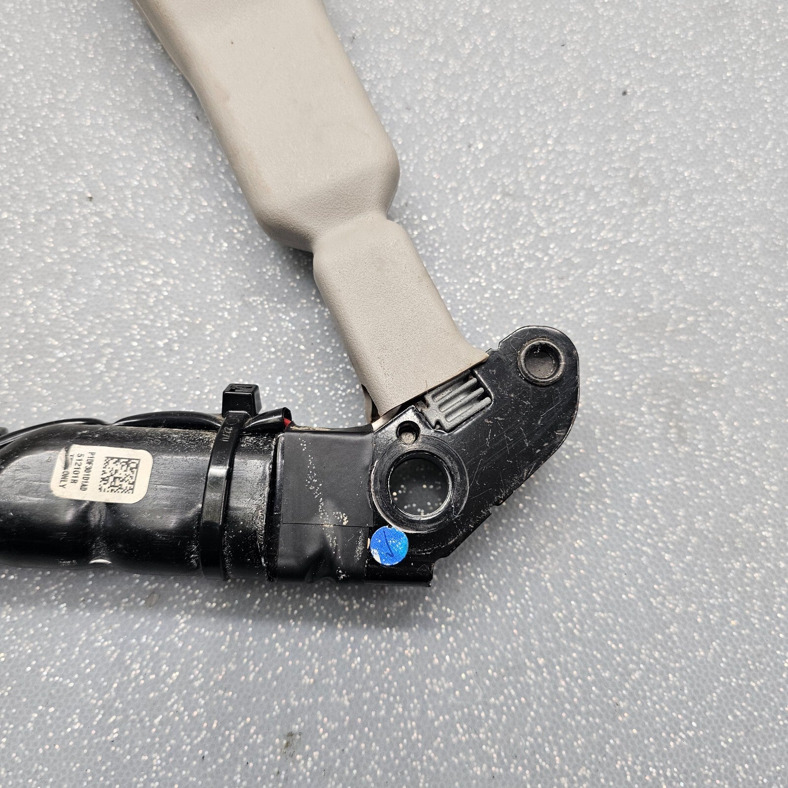 🔥11-20 GRAND CARAVAN TOWN COUNTRY RIGHT PASSENGER FRONT SEAT BELT BUCKLE LATCH