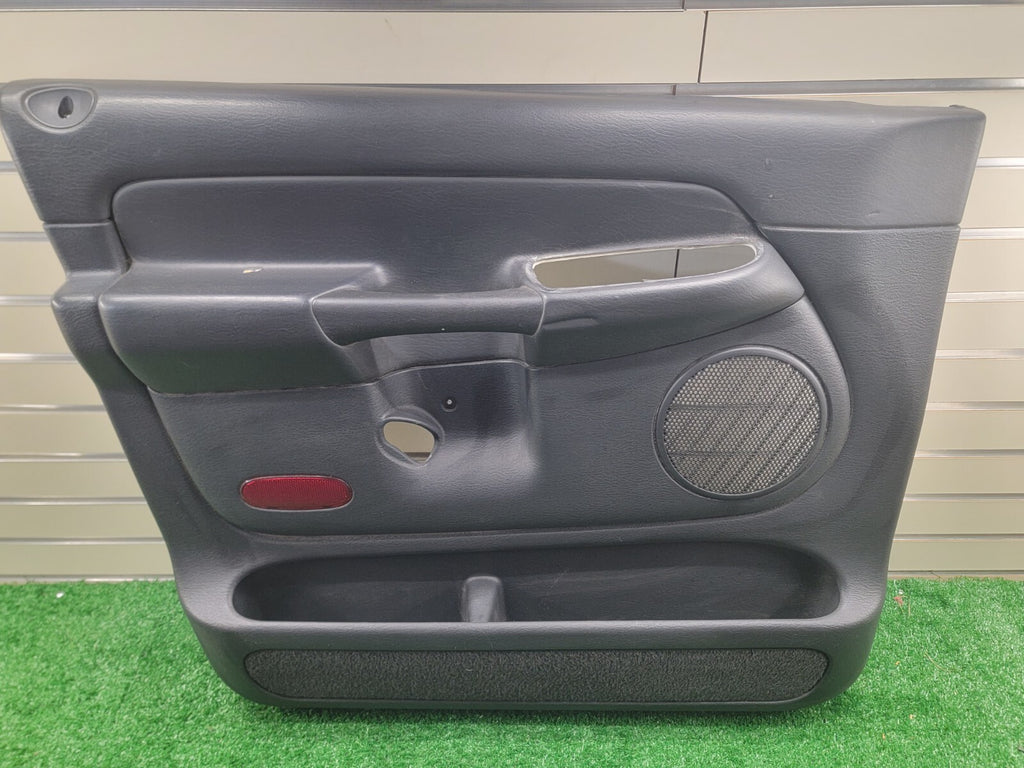 🔥02-05 Dodge RAM Interior Door Panel Front LEFT DRIVER BLACK Auto D11