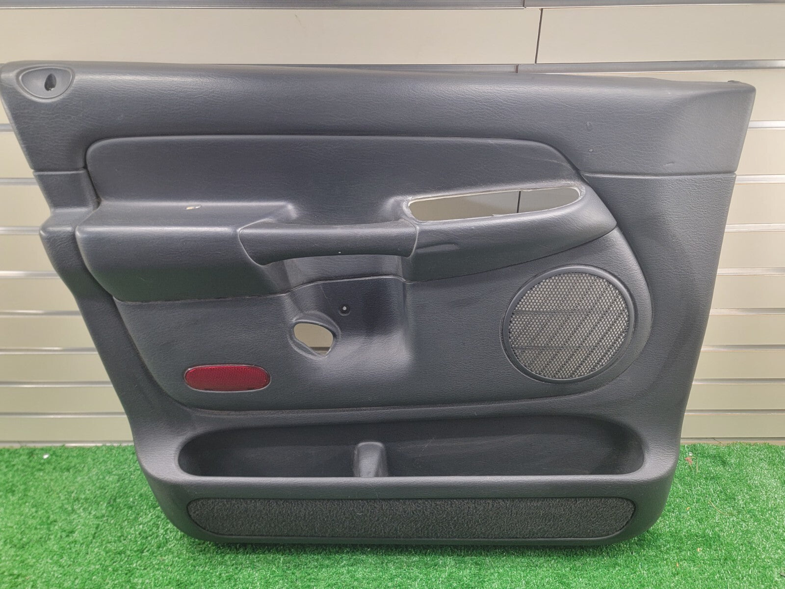 🔥02-05 Dodge RAM Interior Door Panel Front LEFT DRIVER BLACK Auto D11