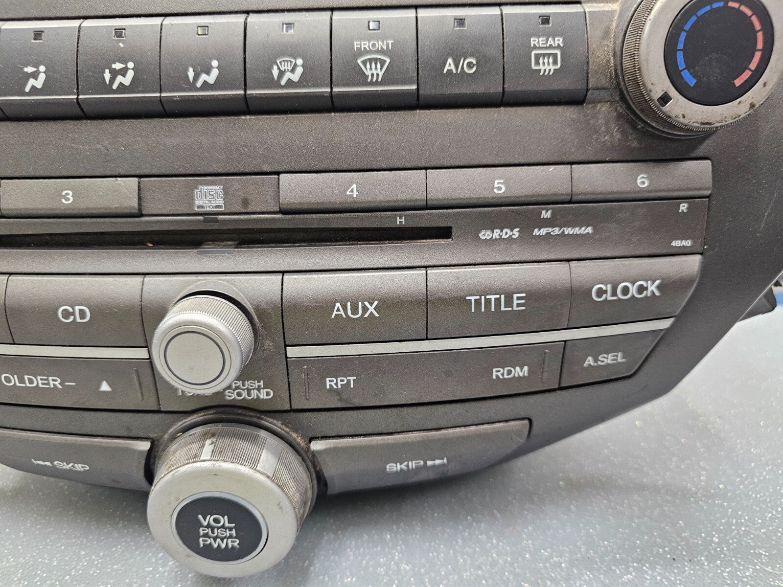🔥08-12 HONDA ACCORD DASH AM FM RADIO STEREO CD PLAYER RECEIVER OEM