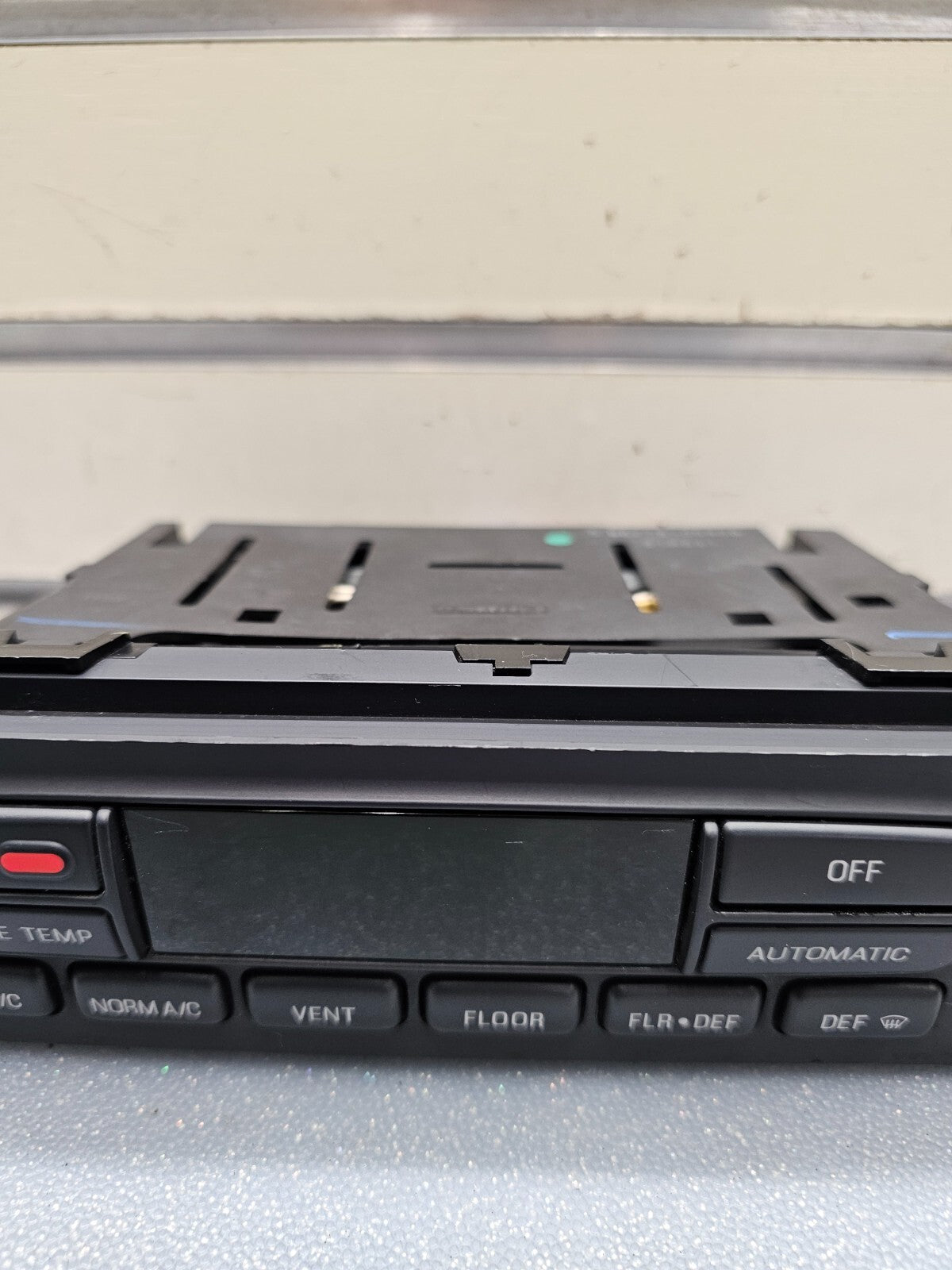 🔥95-11 Crown Victoria Explorer Expedition Dash Climate Temperature Control