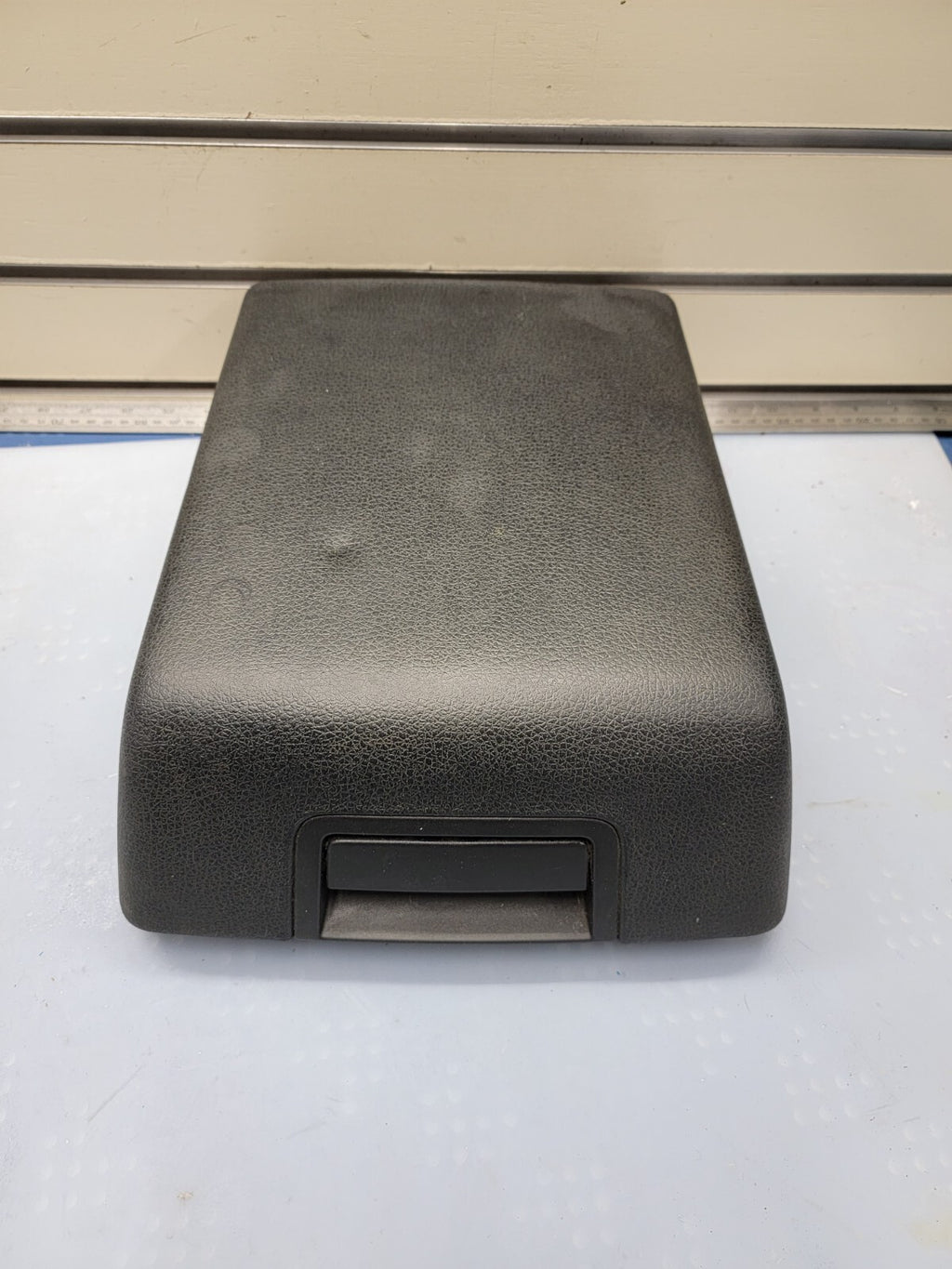 🔥07-14 FORD EXPEDITION CENTER CONSOLE COLUMN SHIFT ARM REST LID  BLACK