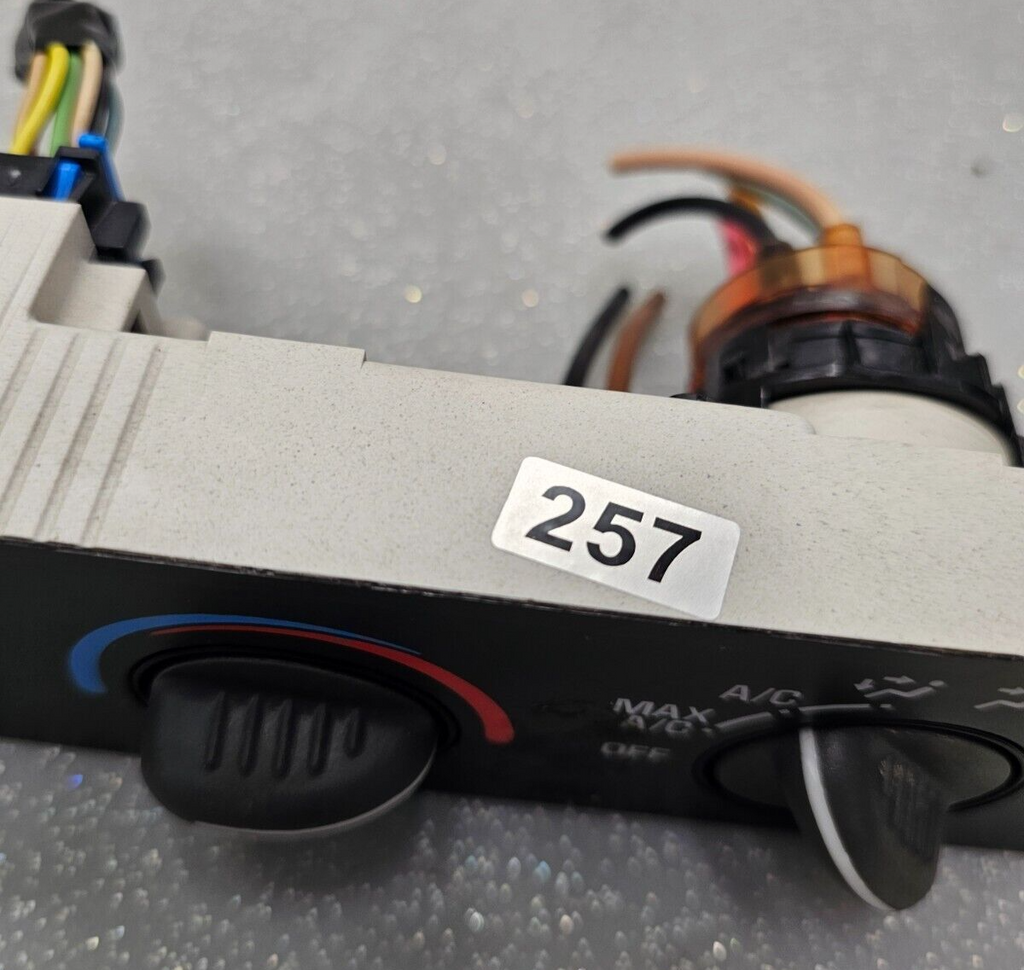 🔥01-07 Express Savana Dash Heater Temperature Climate Control Unit Conditioning