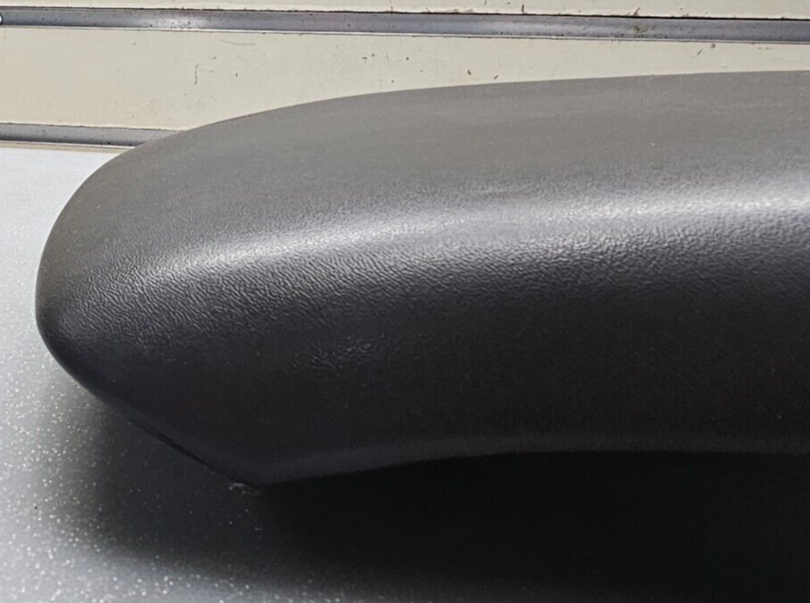 🔥05-14 Frontier Xterra Center Console Door Lid Armrest Top Pad Storage Black