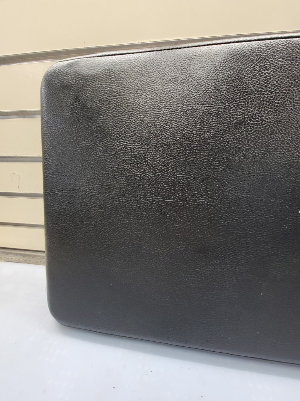 🔥2002-2008 Dodge RAM Center Console Jump Seat ARMREST Cover Lid Leather  BLACK