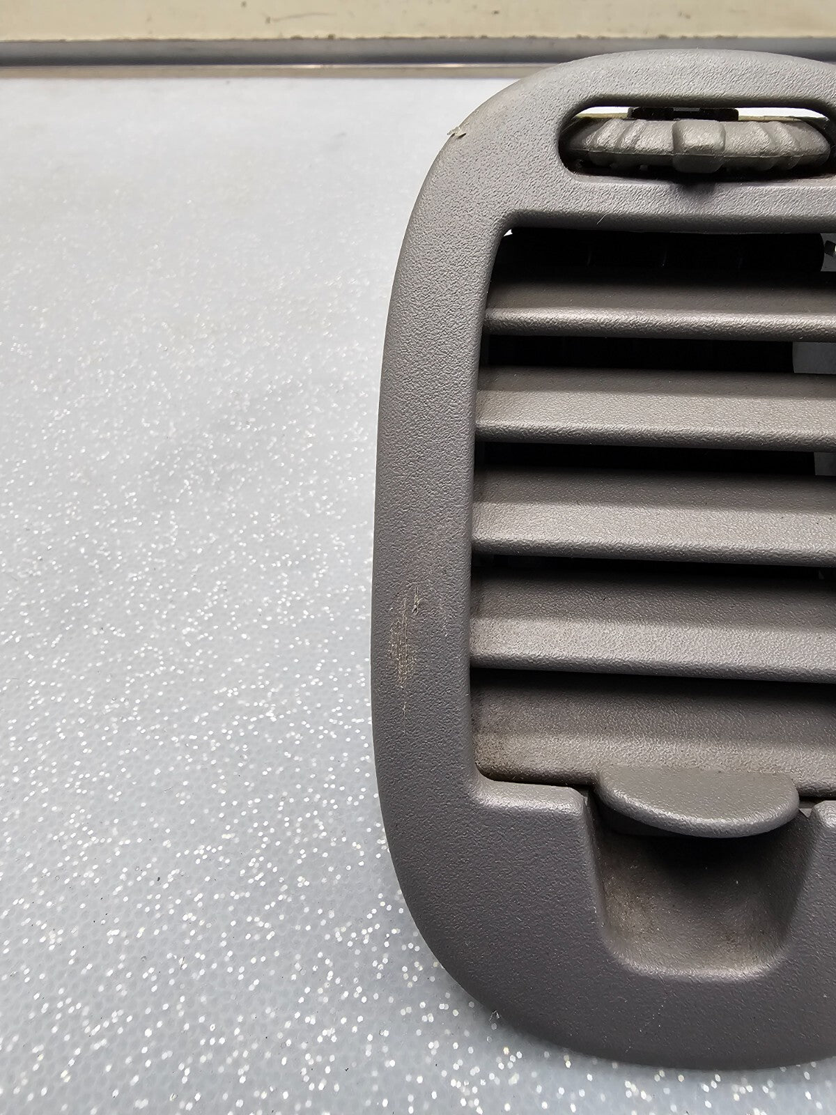 🔥04-07 Malibu Dash A/C Conditioner Heater Filter Air Vent Right/left Gray OEM