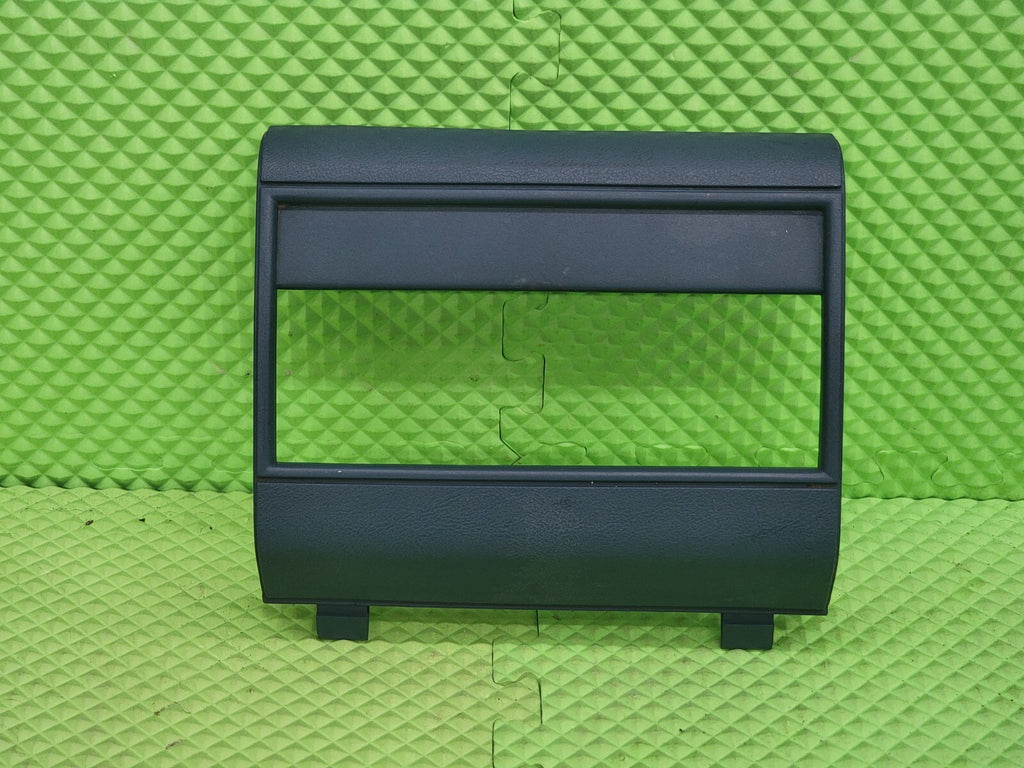 🔥88-94 Chevy GMC Suburban Silverado Tahoe Blazer Center Dash bezel Dark gray