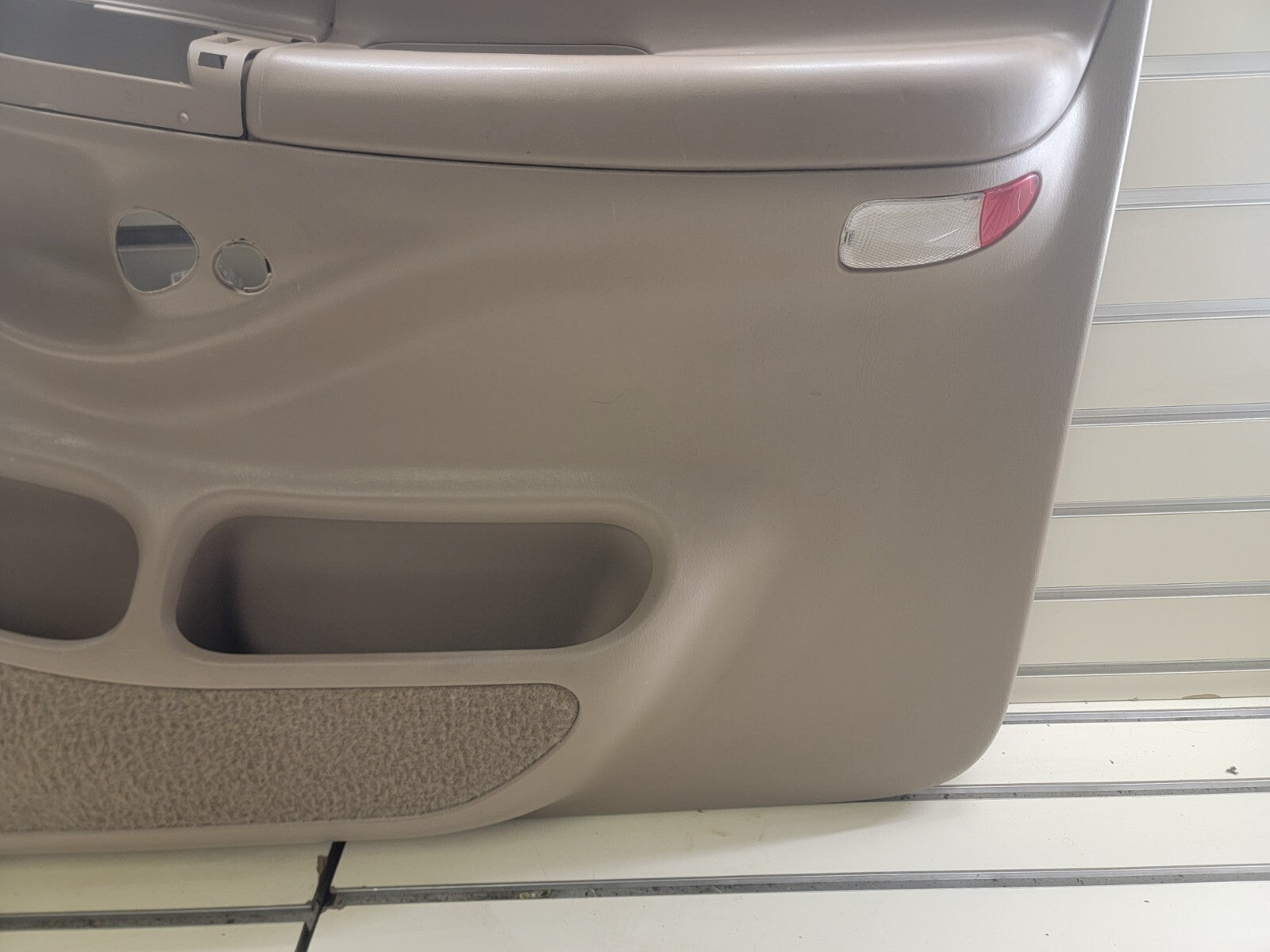 🔥1997-1998 Ford F-150 interior Door Panel trim passenger Side right auto TAN