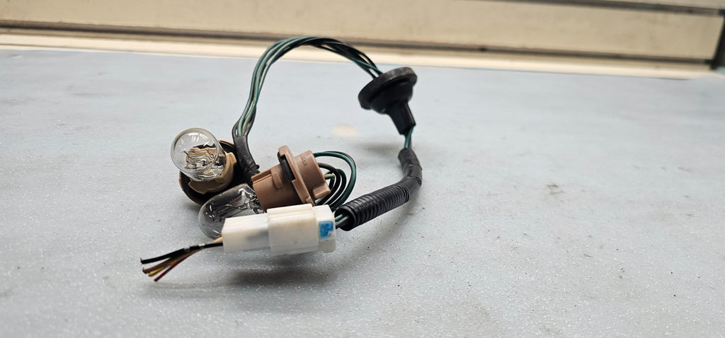 🔥2008-2013 NISSAN ROGUE TAIL BRAKE LIGHT LAMP BULB WIRING HARNESS OEM