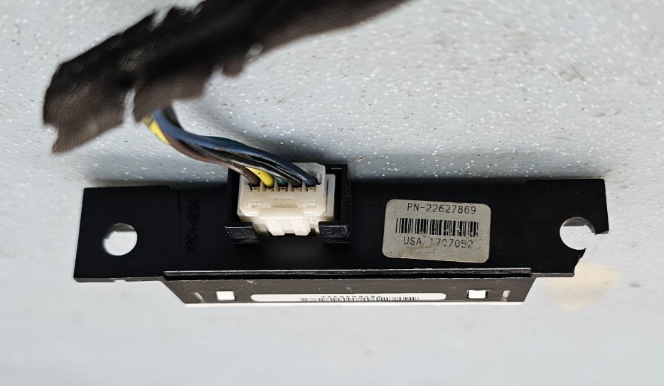 06-08 Grand Prix Dash Passenger Switch Indicator Light Inflator Restraint Module