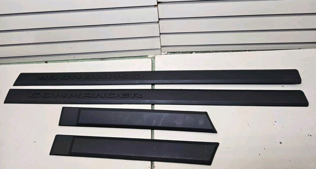 🔥06-10 Commander Outer Door Trim Set Left Driver Right Passenger Molding Black