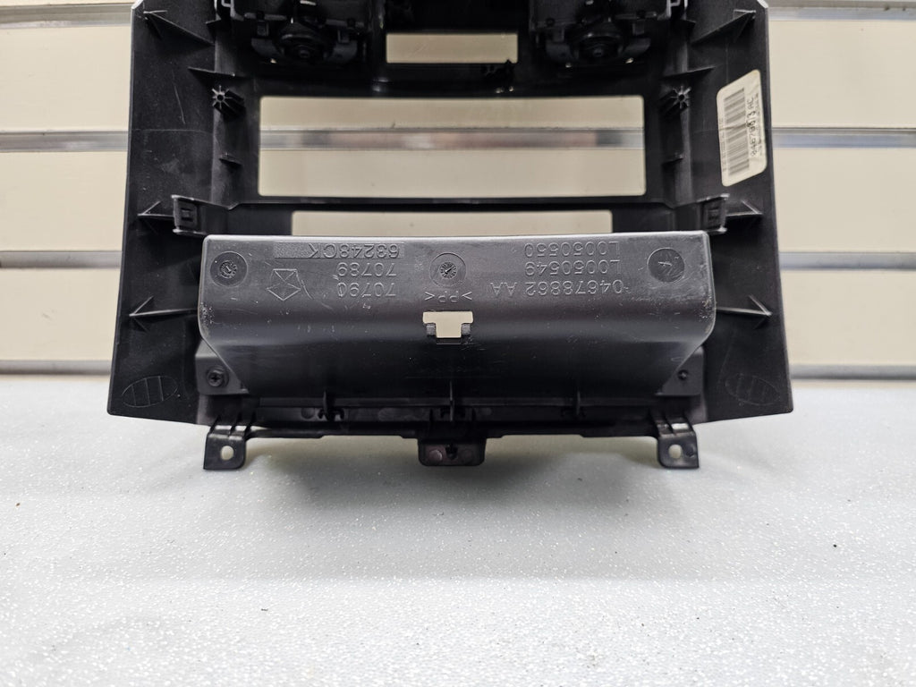🔥08-10 DODGE CARAVAN DASH RADIO SURROUND BEZEL TRIM PANEL CLIMATE CONTROL BLACK