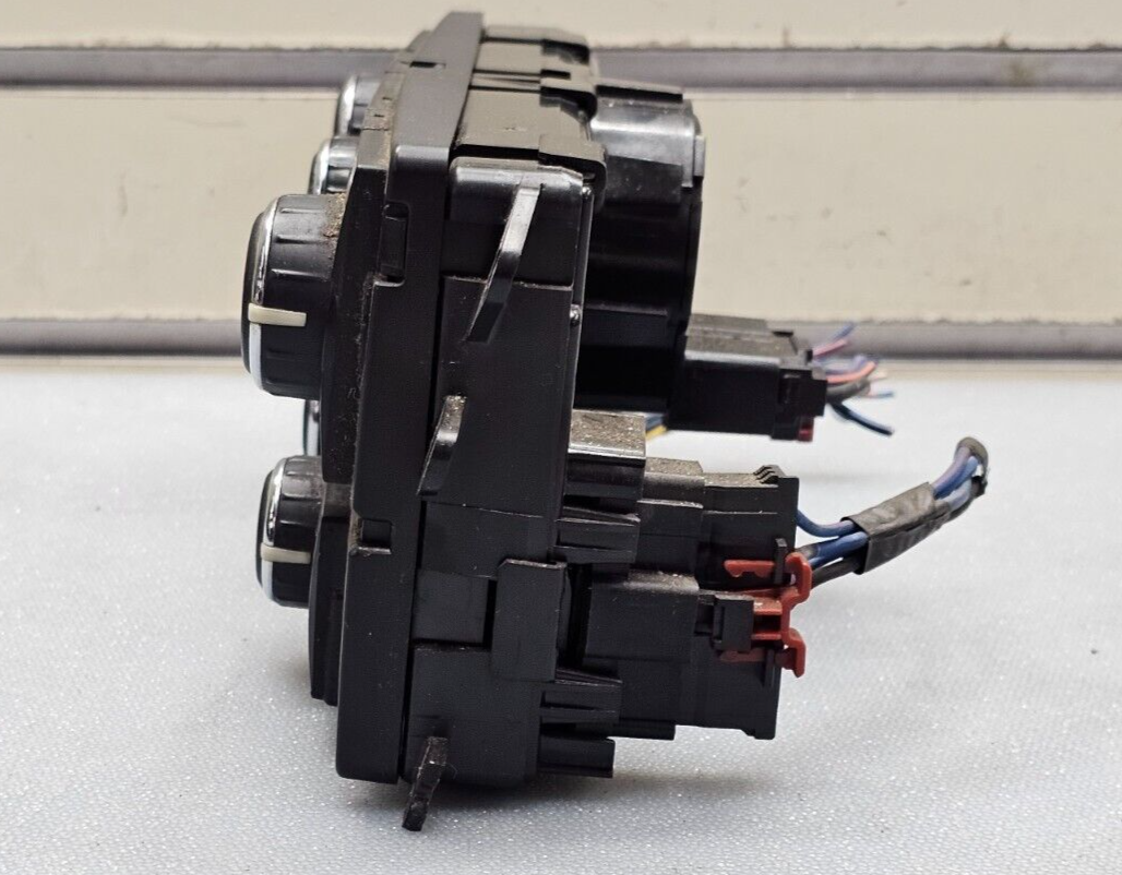 08-10 Grand Caravan Town Country Dash AC Heater Temperature Climate Control OEM