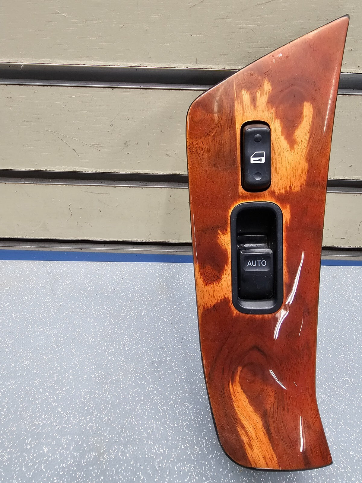 99-03 LEXUS RX300 OEM RIGHT PASSENGER POWER WINDOW DOOR SWITCH WOODGRAIN WS17